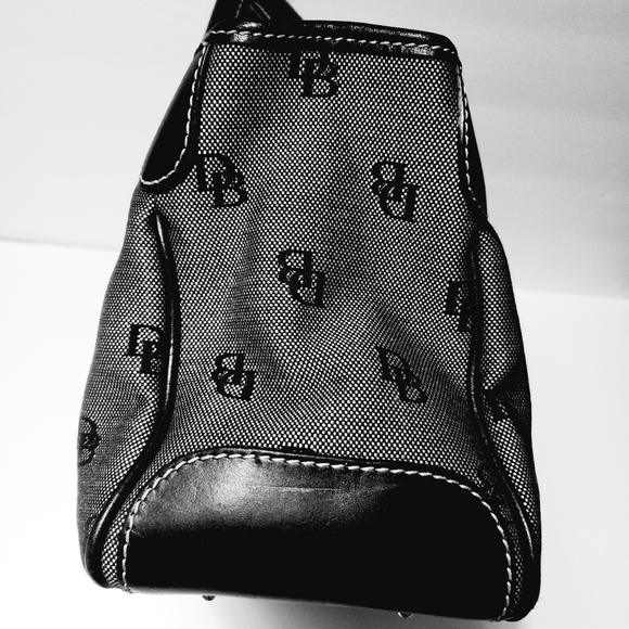DOONEY & BOURKE Signature DB Tote - Picture 10 of 10